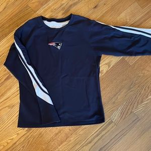 Women’s Small New England Patriots LS tee